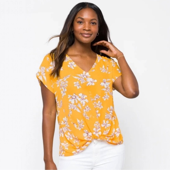 Brand new with tags West Kei knot yellow blouse - Picture 1 of 4